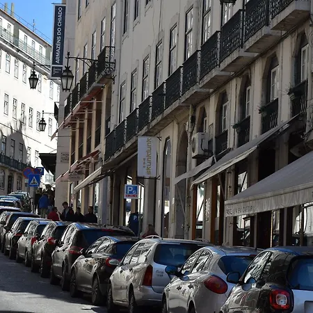 Dream Chiado Apartments-2
