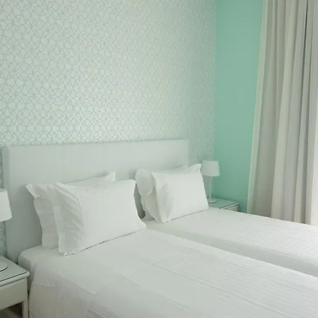 Dream Chiado Apartments-3